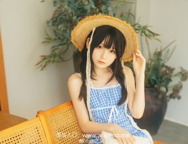 迷之呆梨真的是卖的吗?写真作品在线鉴赏