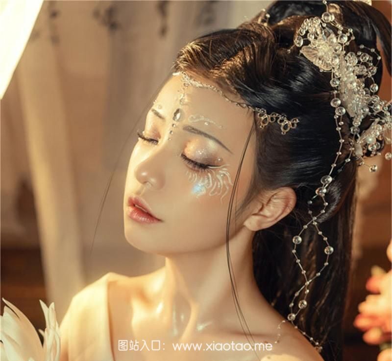 喵小吉cos作品鉴赏，爆机少女喵小吉个人资料