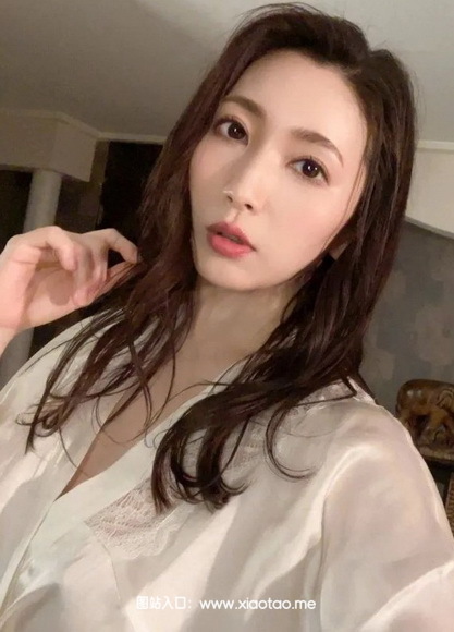 日本暗黑界极品熟女“妃光莉”大公开!
