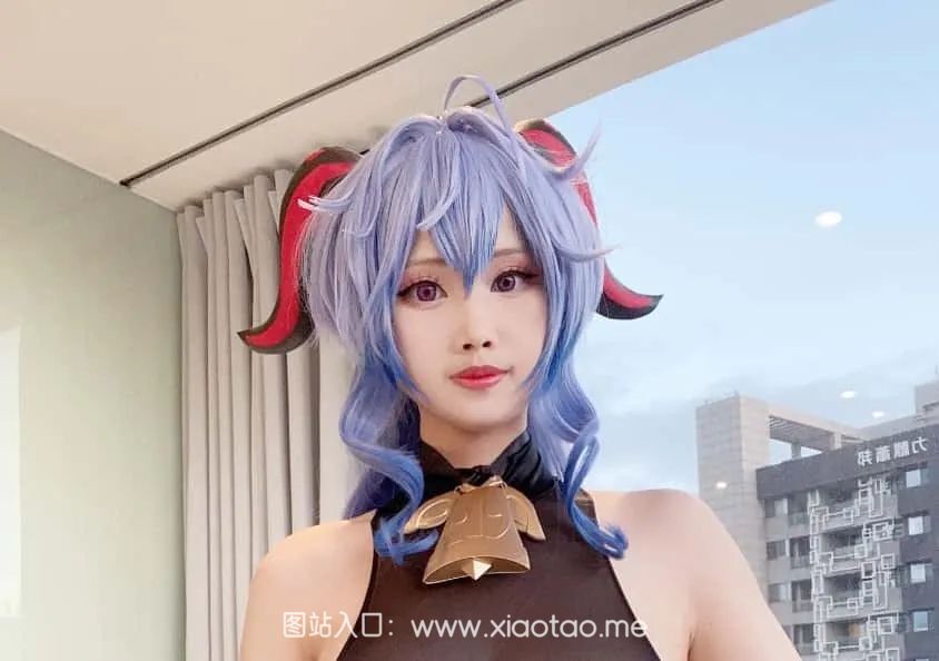 kaya萱cos《甘雨》像漫画女主角