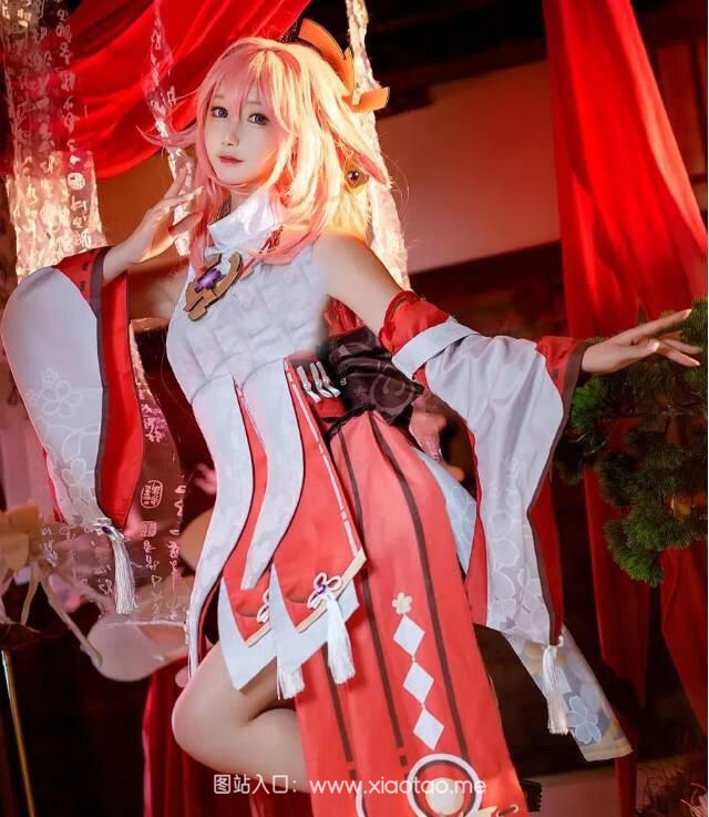 羽生三未COS《八重神子》原神在线鉴赏