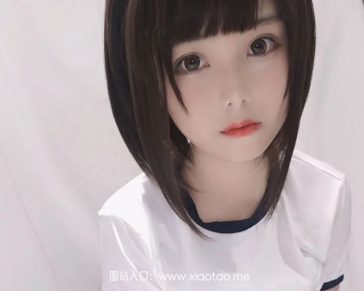 蜜汁猫裘《体操服》作品,灵动又活力