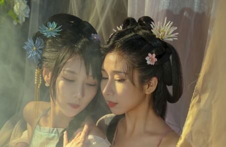 云溪溪第24期奶桃 N51水池双人作品