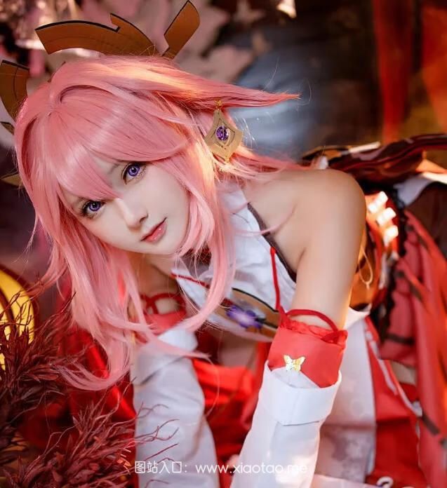 羽生三未COS《八重神子》原神在线鉴赏