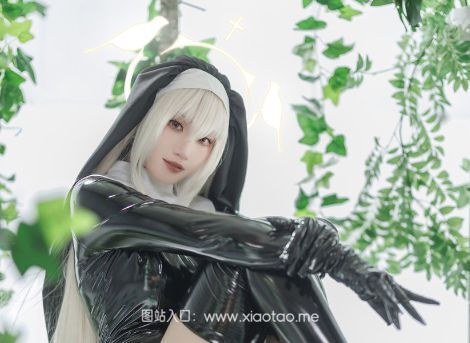 Cien恩恩cosplay《蔚蓝档案》修女歌住樱子