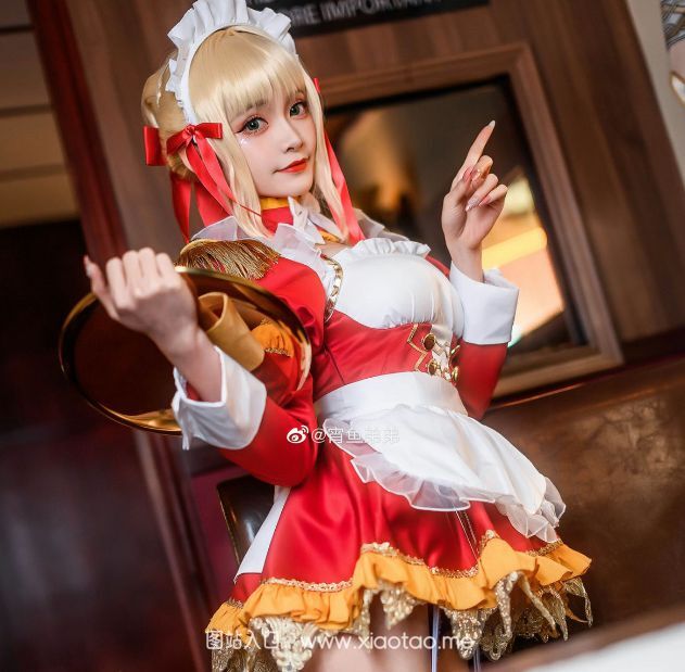 宵鱼弟弟cos作品fgo尼禄同人女仆