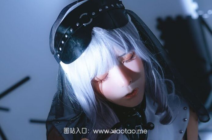 秋和柯基cos银发圣女作品在线鉴赏