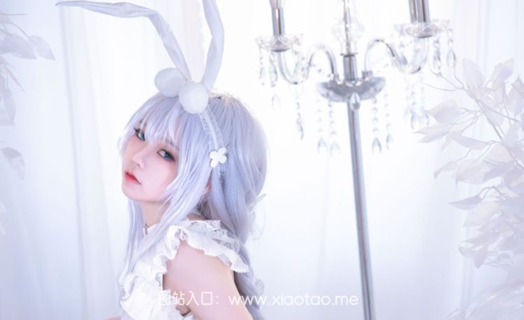 G44不会受伤小姐姐和她的《恶毒》作品:一场让人心动的奇幻冒险