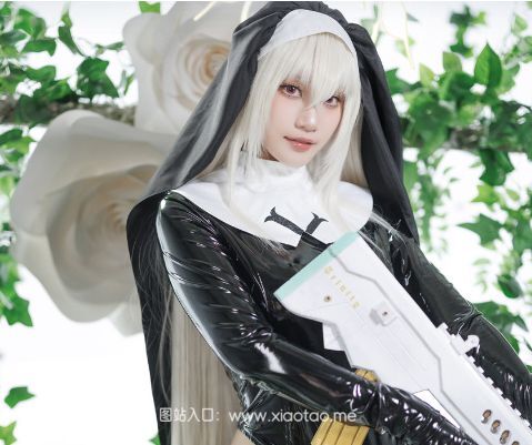 Cien恩恩cosplay《蔚蓝档案》修女歌住樱子