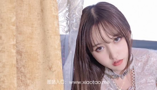 过期米线线喵cos白色背带作品,照片是不是p的?