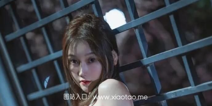 星野咪兔cos新作夜晚的桃花预览