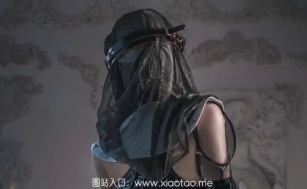 izumi泉桃子小姐姐cos作品《苦修女》真的太棒了!