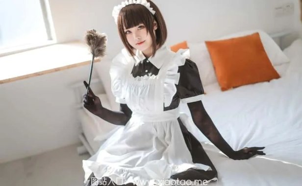 蜜汁猫裘《民宿女仆》,简直就是个小仙女