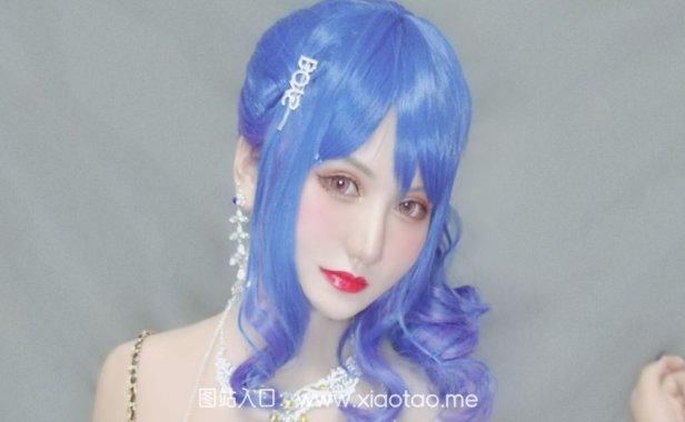 夏鸽鸽不想起床cos作品《圣路易斯》