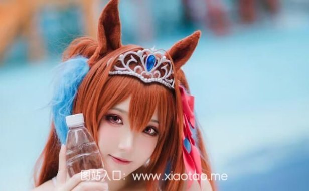 瓜希酱cos泳装《赛马娘 大和赤骥》作品