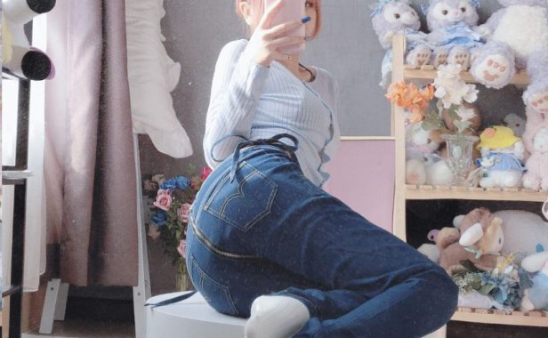 日奈娇-牛仔裤自拍在线鉴赏